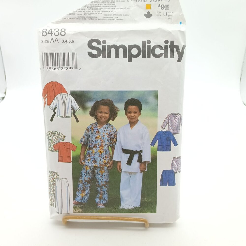 Simplicity 8438 Unisex Childs Pajamas & Kimono Robe Vintage Sewing Pattern
